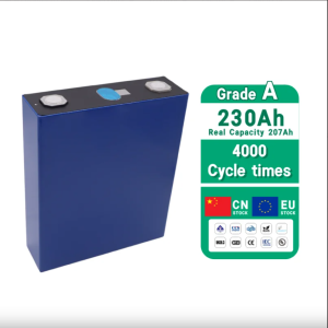 Литий-ионная батарея клетки Lifepo4 циклов Eve 3.2v 230ah 4000 для класса А электромобиля